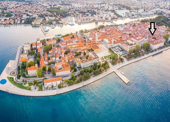 The Old Town, Great Location