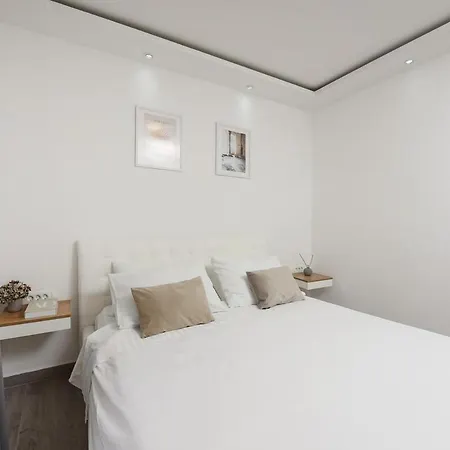 Apartman The Old Town, Great Location *